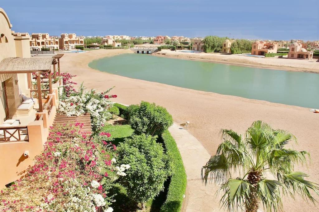 Artsy 1 Bedroom Apt/ Free Pool & Lagoon Access @Elgouna Hurghada Exteriér fotografie